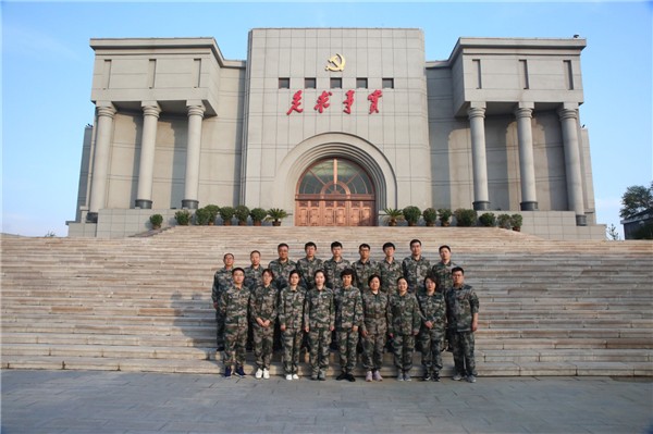 新松党总支开展&ldquo;不忘初心、牢记使命&rdquo;主题教育学习系列活动