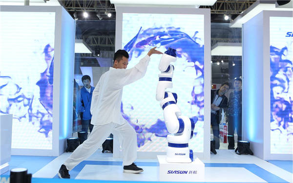 致敬勇于创新的行业先行者（上篇）&mdash;&mdash;协作机器人的诞生